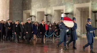 Gümrük muayene memurları Gümrük Günü'nde Anıtkabir'de