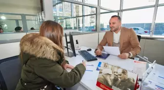 Gaziemir Belediyesi Cv Bank Birimi, 2022'de Bin 26 Kişiyi İş Sahibi Yaptı