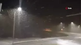 Kar yağışı Adıyaman'da ulaşımı aksattı