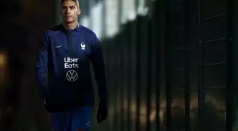 Raphael Varane, 29 yaşında Fransa Milli Takımı'nı bıraktı