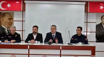 Elbistan'da muhtarlar toplantısı