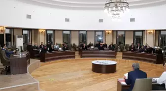 Kaymakam Karaman, muhtarla bir araya geldi