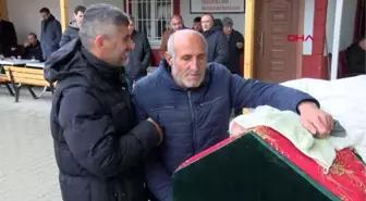 BEYLİKDÜZÜ'NDE BURUN ESTETİĞİ SONRASI ÖLEN KADIN TOPRAĞA VERİLDİ