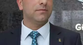 ARKADAŞININ EŞİNİN ATEŞLEDİĞİ TABANCAYLA YAŞAMINI YİTİREN GÜVENLİK GÖREVLİSİ TOPRAĞA VERİLDİ