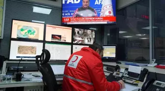 Türk Kızılay, depremzedelere destek olmak için tüm ekiplerini seferber etti