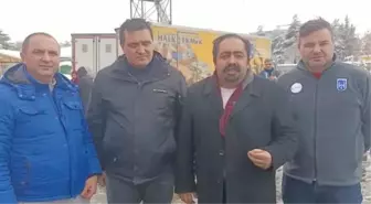 7,7 Büyüklüğündeki Deprem 10 İli Vurdu... Chp Malatya İl Başkanı Barış Yıldız: Bugün Ankara Büyükşehir Belediyemiz 4 Büyük Tırla Ekmek Gönderdi