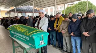KALP NAKLİ BEKLEYEN 15 YAŞINDAKİ MÜNİRE'DEN ACI HABER