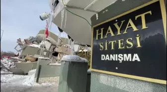 7,7 Büyüklüğündeki Deprem 10 İli Vurdu.
