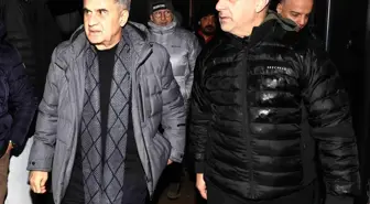 Şenol Güneş, gönüllülerle bir araya geldi