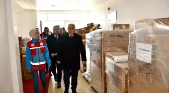 Çorlu ve Ergene'den depremzedelere yardımlar sürüyor