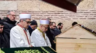 Depremde hayatını kaybeden Hatay İŞKUR İl Müdürü toprağa verildi