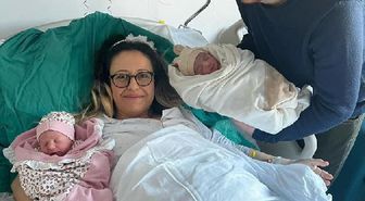 DEPREME YAKALANDIKLARI OSMANİYE'DEN ANTALYA'YA GELEN ÇİFTİN İKİZLERİ DÜNYAYA GELDİ