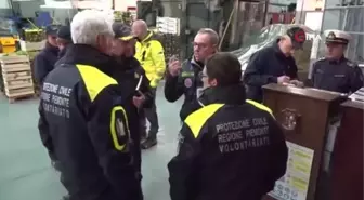 İtalya'dan Türkiye'ye yardım taşıyan askeri gemi yola çıktı