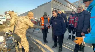 Yakutiye Belediye Başkanı Uçar deprem bölgesinde