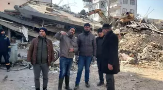 Başkan Ertürk, Adıyaman'da deprem bölgesinde