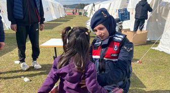 DEPREM ÇADIRINDA 'UMUT' DOĞDU