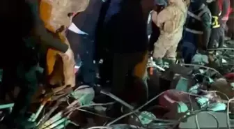 Diyarbakır'da 122 saat sonra enkazdan sağ kurtarıldı