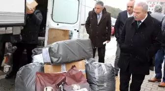 İlkadımlı kursiyerler depremzedeler için diktiler