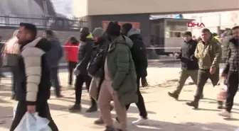 HATAYSPORLU CHRİSTİAN ATSU'NUN KARDEŞİ MUTLU HABERİ BEKLİYOR