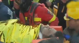 Hatay'da bir mucize daha! 149 saat sonra enkazdan böyle çıkarıldı