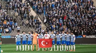 Tolga Ciğerci ısınmaya 'Başın sağ olsun Türkiye' tişörtüyle çıktı