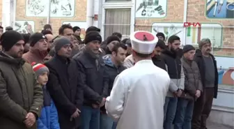 HATAY'DAKİ DEPREMDEN KURTULUP, KÜTAHYA'DAKİ YANGINDA ÖLMÜŞTÜ; ESKİŞEHİR'DE TOPRAĞA VERİLDİ