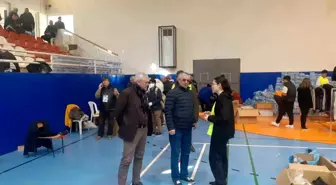 Kemer depremzedelerin yaralarına ortak oluyor
