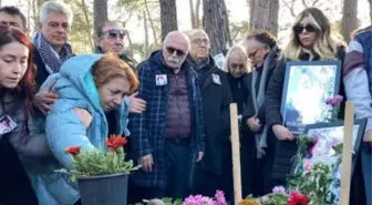 Orhan Aydın'ın depremde yaşamını yitiren kızı son yolculuğuna uğurlandı