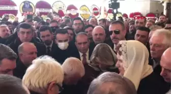 İYİ Parti'li Koray Aydın'ın annesi, Ankara'da toprağa verildi