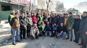 Başkan Türkcan: 'İlk andan itibaren deprem bölgesindeki çalışmalarımızı sürdürüyoruz'