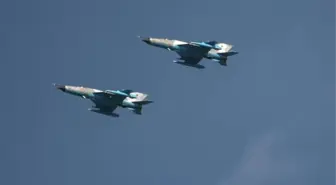 Radarların tespit ettiği UFO, Romanya'yı alarma geçirdi! NATO komutasındaki savaş uçaklarını havalandırdılar