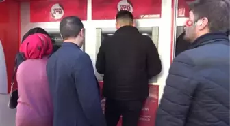 Siverekli Gazi'den anlamlı davranış... Bir aylık gazilik maaşını depremzedelere bağışladı