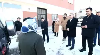 Depremzede ailelere ziyaretler sürüyor