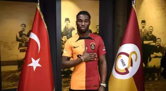 Sam Adekugbe, Galatasaray'ın ilk Kanadalı futbolcusu oldu