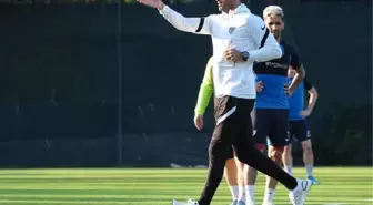 Volkan Demirel'den Atsu paylaşımı