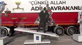 Adaletin sesi Kuşadası'nda sanatla birleşti