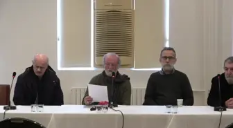 Şairlerden 'Halkın Vicdanı Susturulamaz' Bildirisi: Son Yıkımla Yalnız Sevgili Ülkemiz Değil, İktidar da Enkaz Altında Kalmıştır