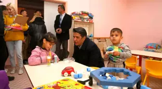 Döşemealtı Belediye Başkanı Genç, İlçedeki Depremzedeleri Ziyaret Etti