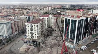 Onlarca kişiye mezar olan Galeria Sitesi 3 önemli sebepten yıkılmış