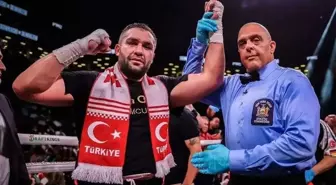 Şampiyon boksör Demirezen'e 'Herkül' ödülü