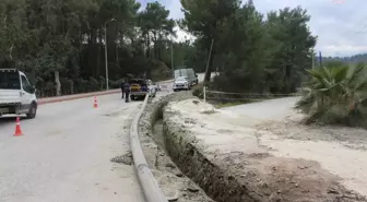 Antalya Büyükşehir, Kemer Tekirova'da Oteller Bölgesinin İçme Suyu Hattını Yeniliyor