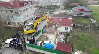 İstanbul'un İçme Suyu Havzasına Yapılan 22 Kaçak Yapı Yıkılıdı