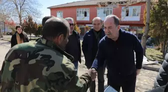 Edirne Belediye Başkanı Gürkan, Afet Bölgesi Malatya'da: 'Ciddi Şekilde Çadır ve Konteyner İhtiyacı Var'