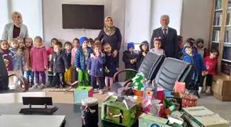 Minik yüreklerden kocaman bağış