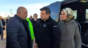 Selçuk Bayraktar, Doğanşehir'de depremzedeleri ziyaret etti