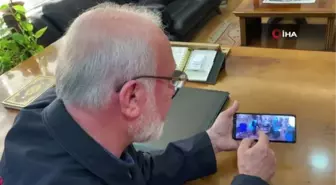 Bartın Müftüsü çok sayıda yakınını kaybetmesine rağmen depremzedelerin yardımına koştu