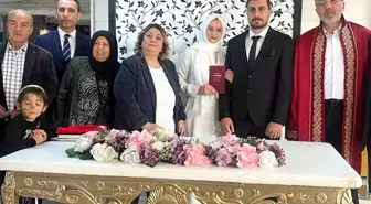 Depremzede çift Nevşehir'de dünya evine girdi