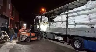 Menemen Belediyesinden deprem bölgesine çadır desteği