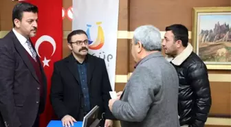 Depremzedelere destekler devam ediyor