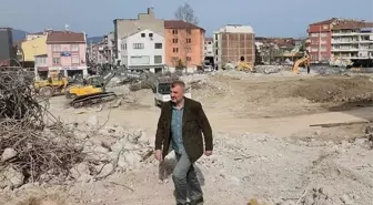 Gölcük'te kentsel dönüşüm yıkımları tamamlanmak üzere